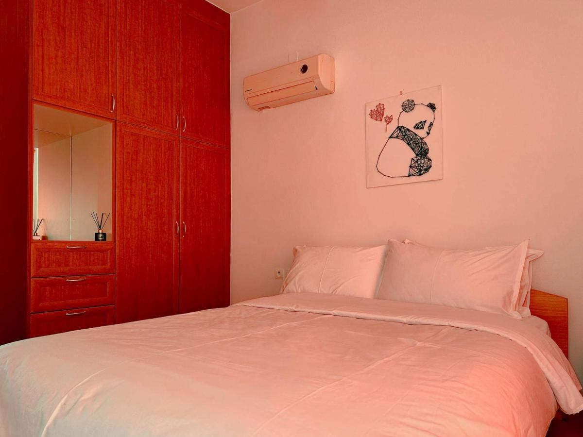 Beachnest Apartment อายิโอสนิโกลาโอส ภายนอก รูปภาพ
